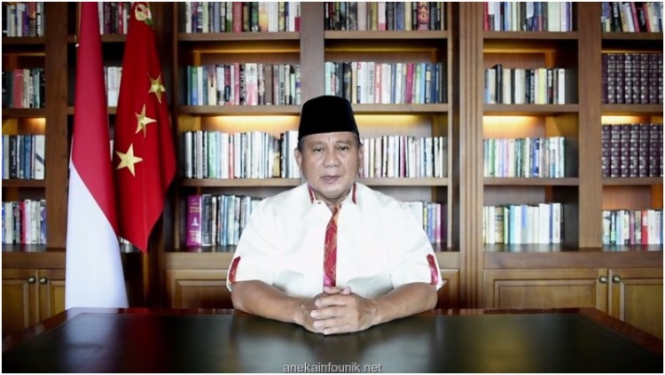 Video Prabowo Kirim Pesan untuk Sahabat Facebook