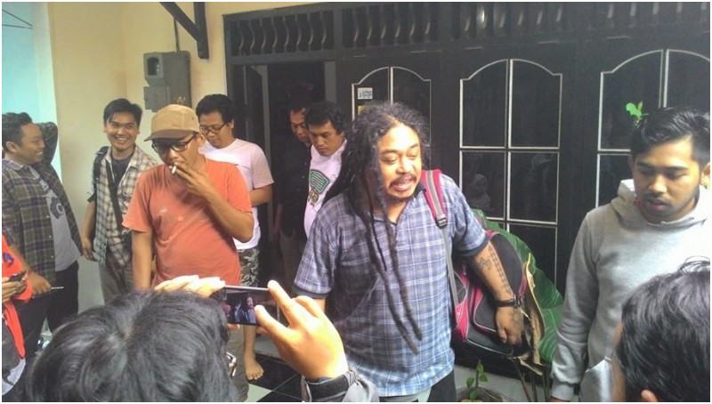  Komentar 'bajingan' di FB, sastrawan Saut Situmorang ditangkap