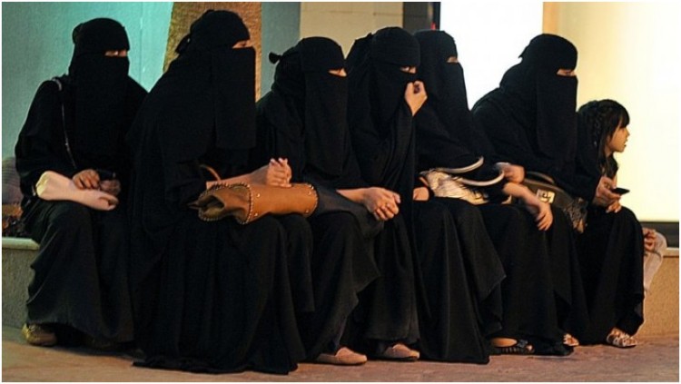 Wanita Arab Saudi akhirnya diizinkan ikut serta dalam pemilu