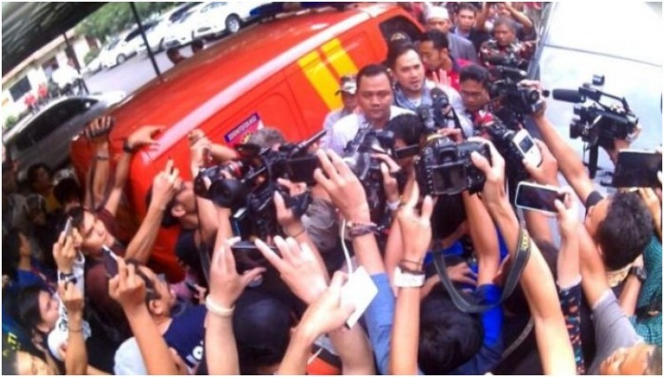 Saipul Jamil dikepung wartawan pasca pemeriksaan di BNN